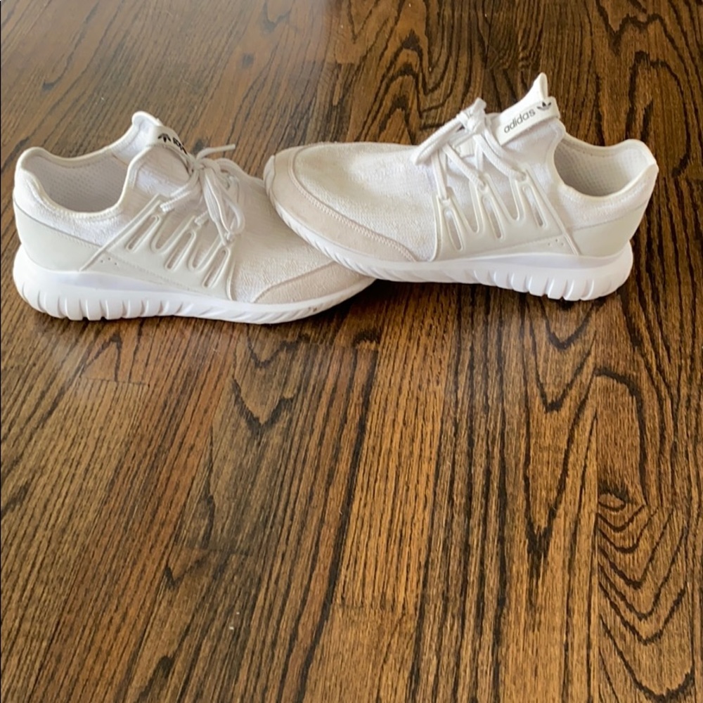 Adidas Tubular white